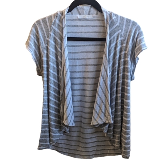 7 for all Mankind summer cardigan. No buttons grey and white horizontal stripes - Picture 6 of 7